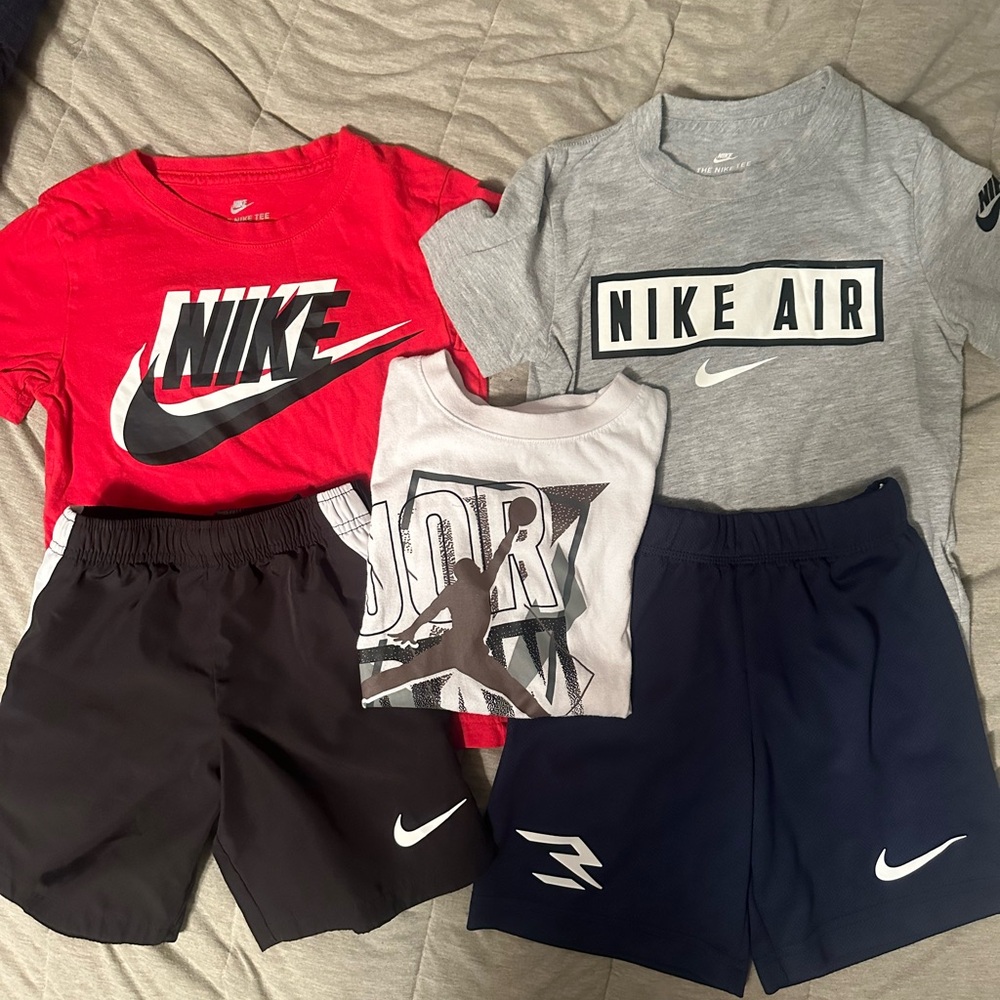 Nike Kids Red and Gray T-Shirts with Black and Navy Shorts Set